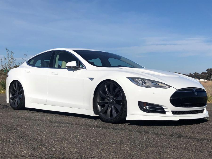 2012-2016.5 Tesla Model S Side Skirts (2pc): Urethane
