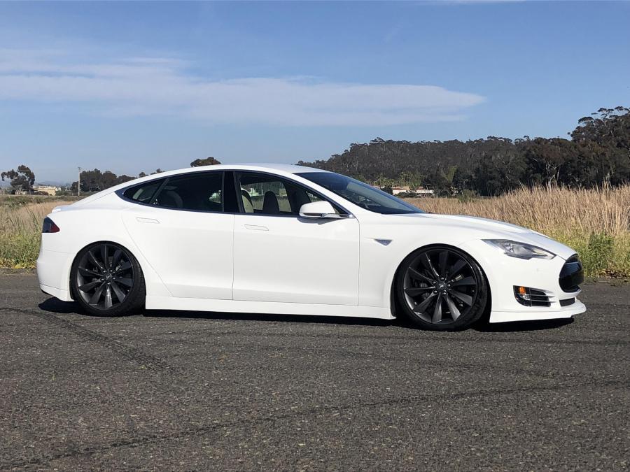 2012-2016.5 Tesla Model S Body Kit (4pc): Urethane